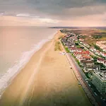 Seafront Palm Apartment