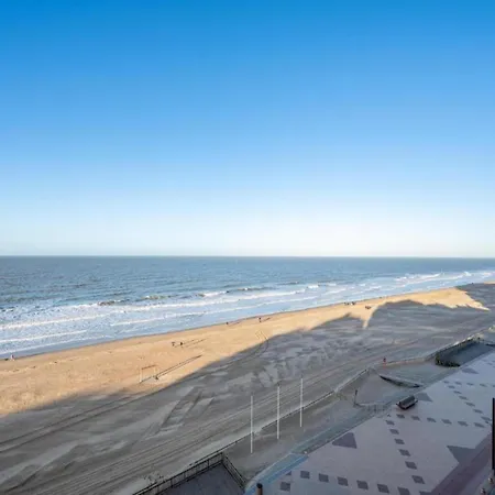 Seafront Palm Apartment Knokke-Heist