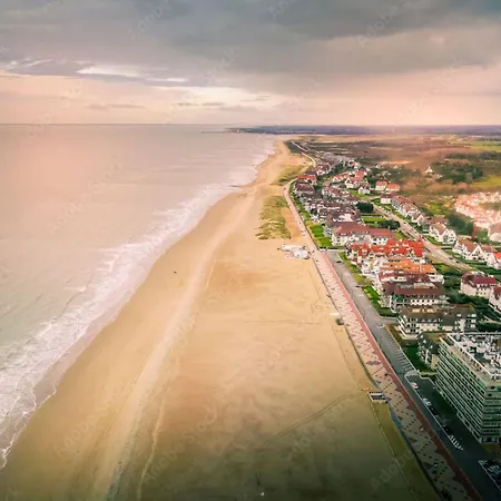 Seafront Palm Lägenhet